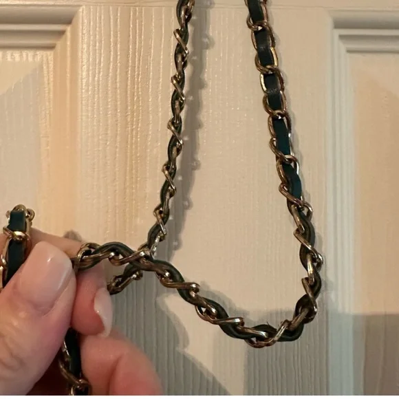 bebe Teal Crossbody Bag with Gold Chain EUC - Picture 5 of 6